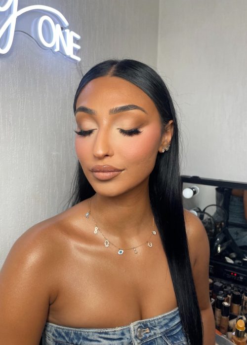 Facetune_12-08-2025-23-47-03 2